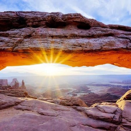 Luxury Downtown Rental - La Dolce Vita Villa #4 Moab Luaran gambar